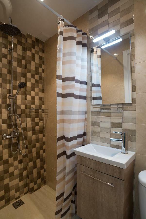 Monastiraki Apartment
